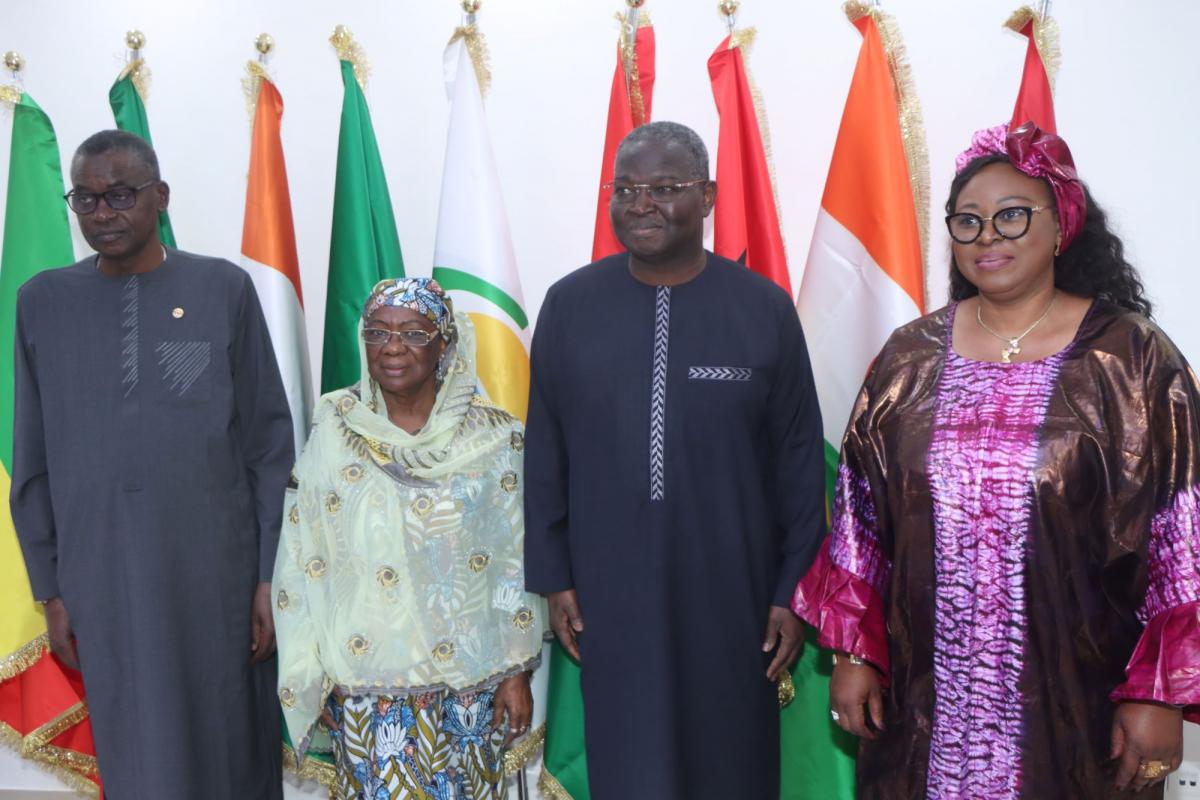 audience_pcom_amp_uemoa_4 (1).jpg audience_pcom_amp_uemoa_4 (1).jpg