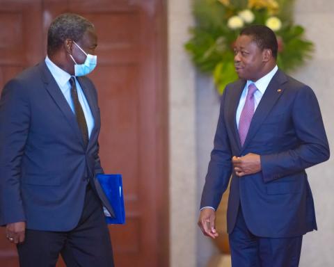 Image avec le président du Togo