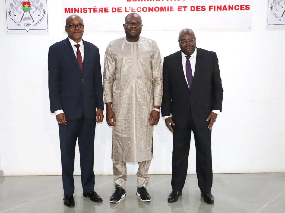 Audience_Ministre_Finances_BF_Commissaires_DEPE_DEMEN_Fev25